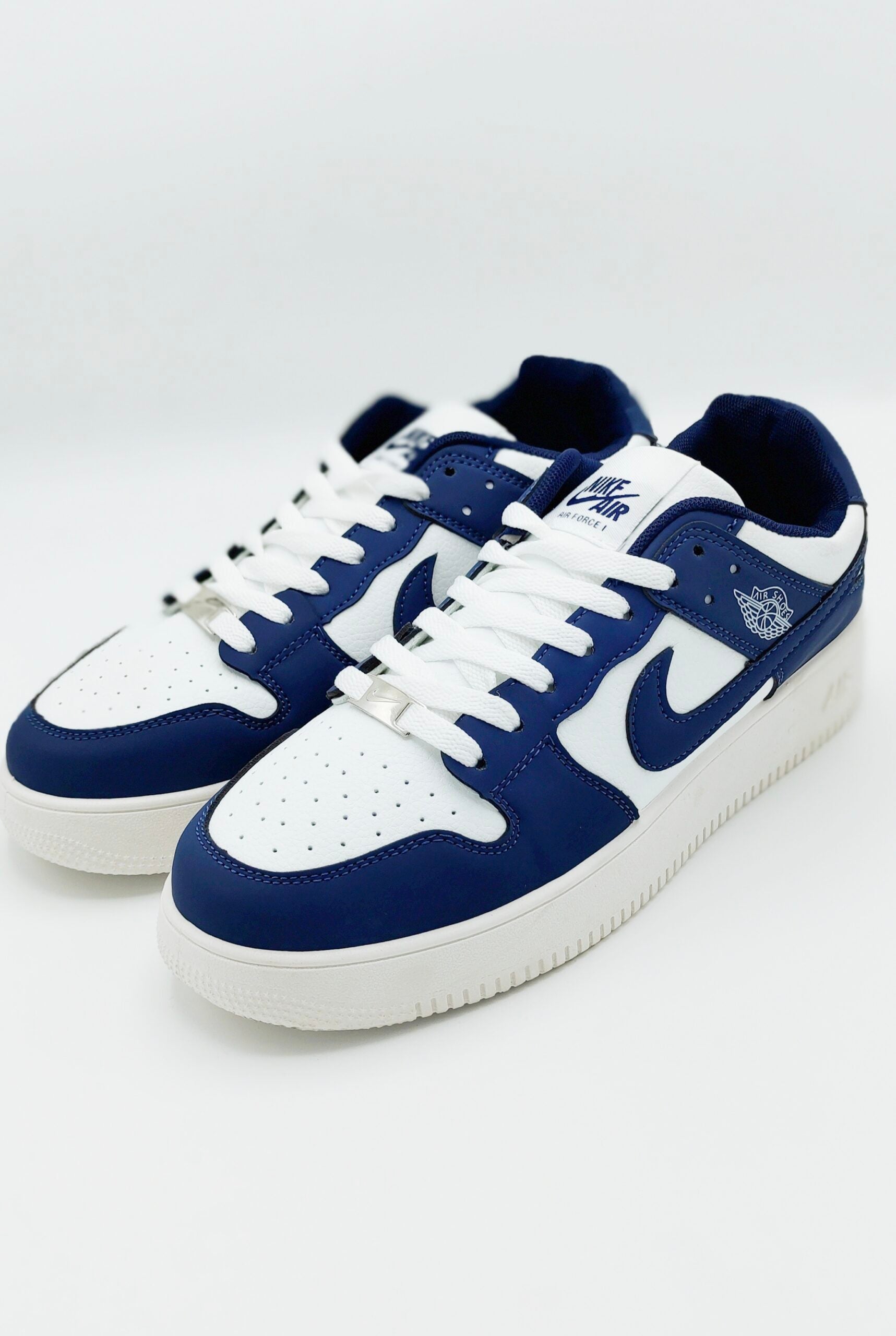 👟 Nike Air Force – Blue
