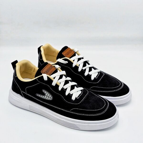 👟 Camel Active Sneakers